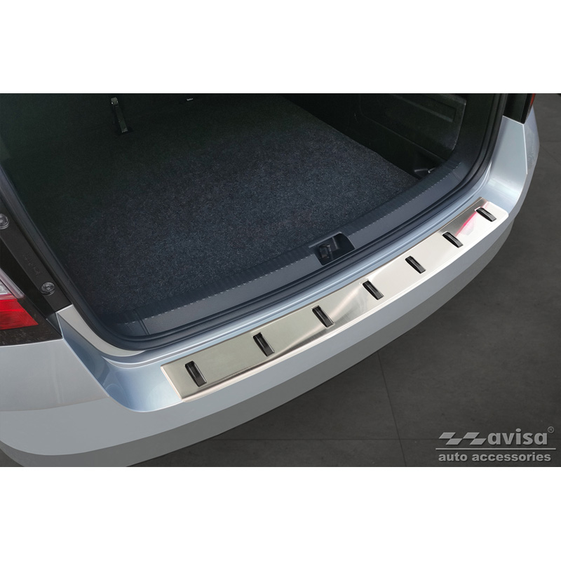 Protection de seuil arrière inox sur mesure pour Skoda Fabia III Combi 2014-2018 'STRONG EDITION'