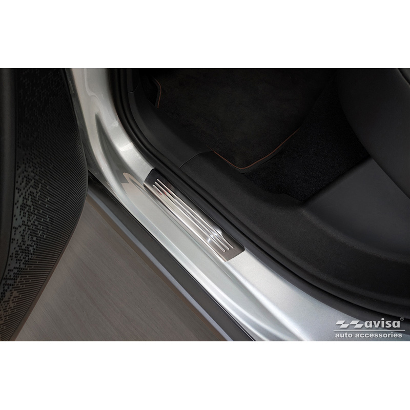 Seuils de portes inox sur mesure pour Skoda Enyaq 2020- 'Lines' - 4-pièces