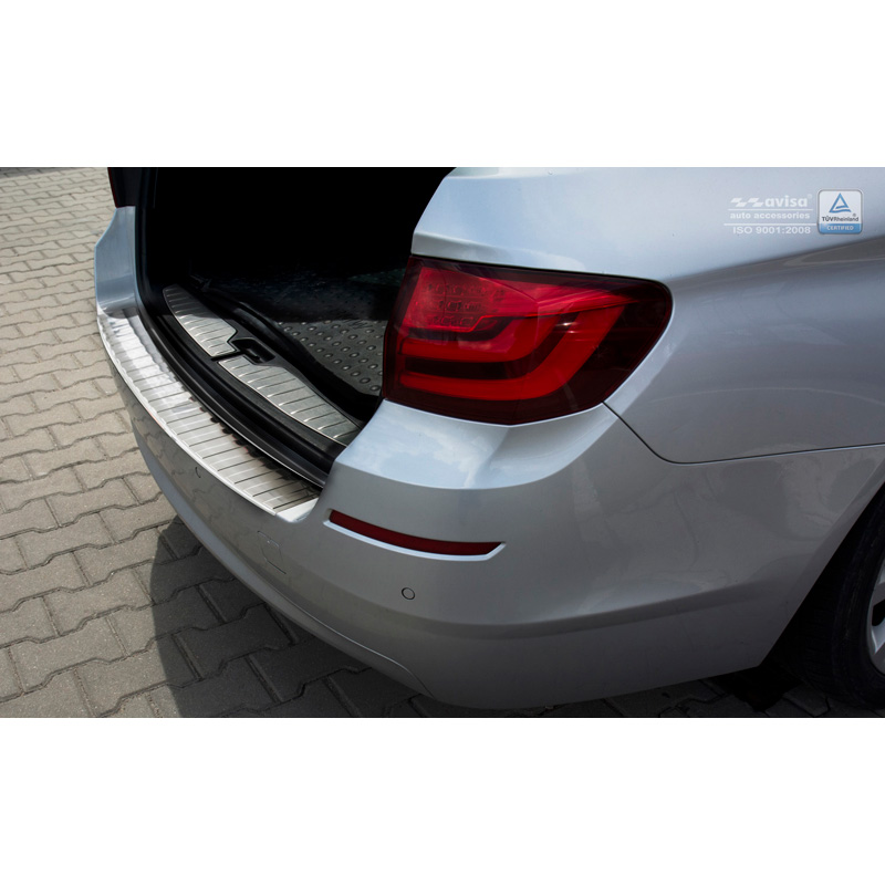 Protection de seuil arrière inox sur mesure pour BMW Série 5 F11 Touring 2010-2017 'Ribs'