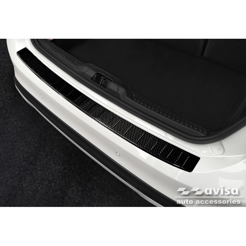 Protection de seuil arrière carboné 3D sur mesure pour Ford Focus Hatchback 5-doors (incl. ST-Line) 2018-2021 & Facelift 2021- 'Ribs'