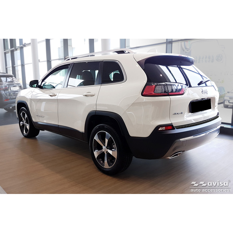 Protection de seuil arrière en aluminium noir mat sur mesure pour Jeep Cherokee Facelift 2018- 'Riffled Plate'