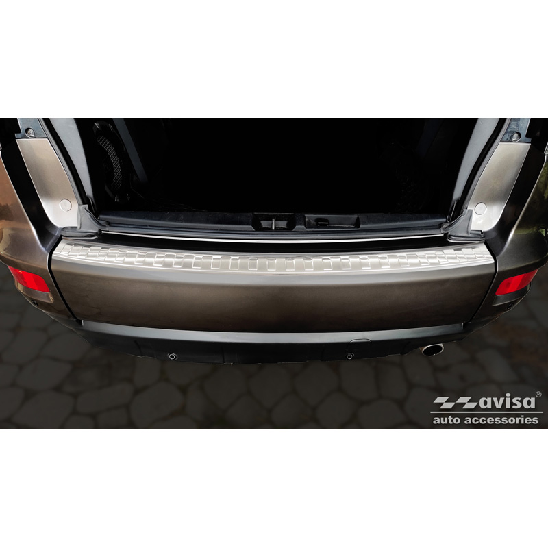 Protection de seuil arrière inox sur mesure pour Mitsubishi Outlander II 2006-2012 / Peugeot 4007 2007-2012 / Citroën C-Crosser 2007-2012 'Ribs'