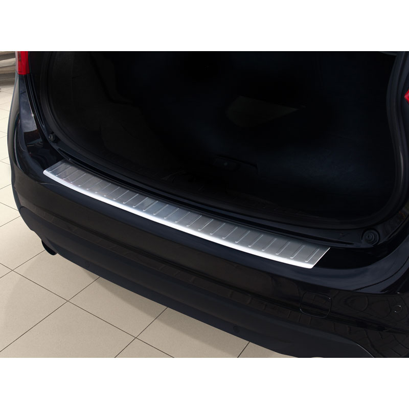 Protection de seuil arrière inox sur mesure pour Volvo V60 2010-2018 'Ribs'