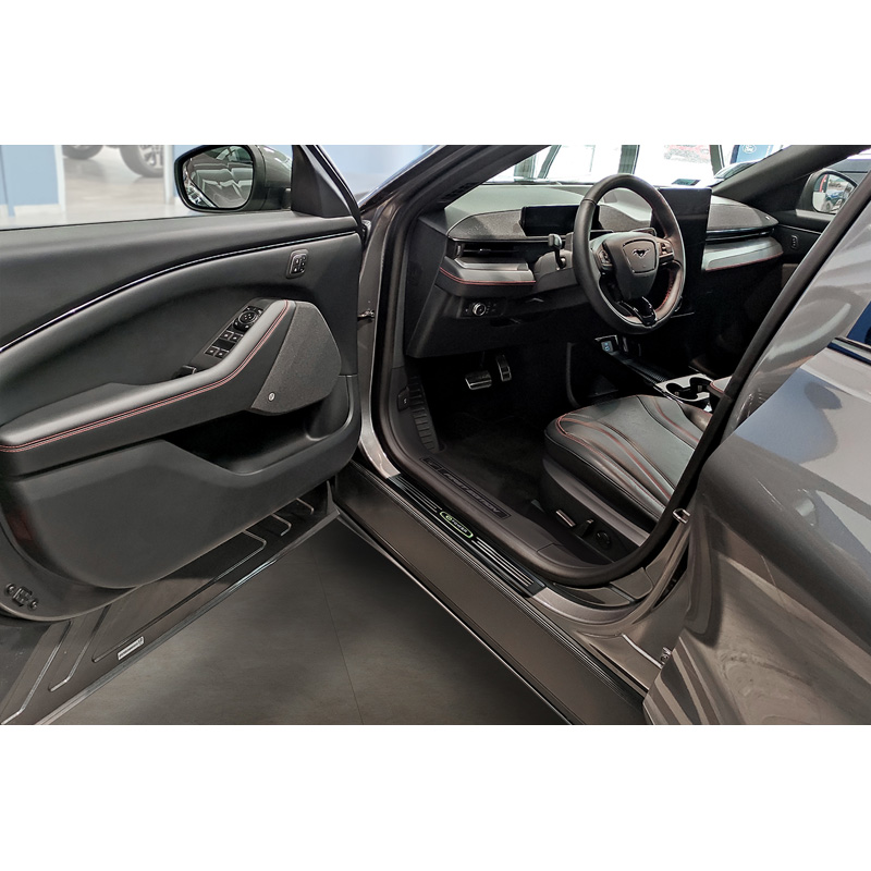 Seuils de portes inoxydable noir sur mesure pour Ford Mustang Mach-E 2020- 'E-Power' - 4-pièces