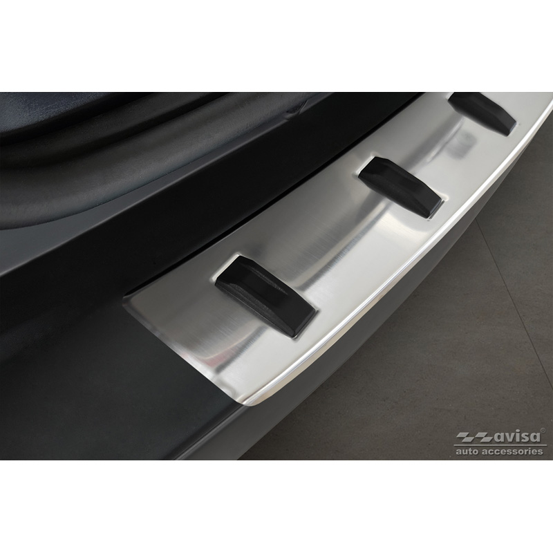 Protection de seuil arrière inox sur mesure pour Dacia Duster 2010-2013 & Facelift 2013-2017 'STRONG EDITION'