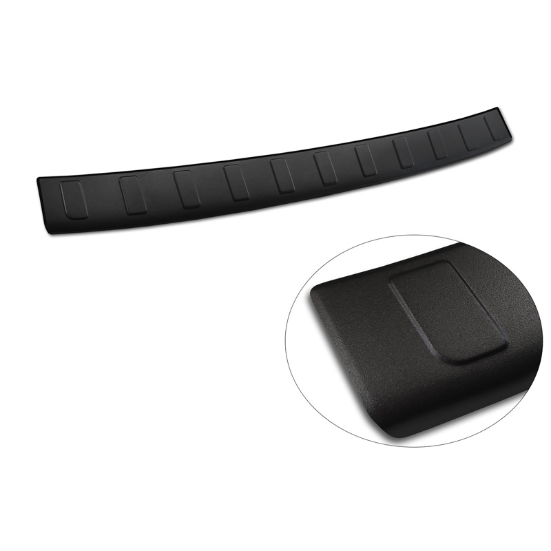 Protection de seuil arrière inox noir mat sur mesure pour Jeep Avenger + EV 2023- 'Ribs'