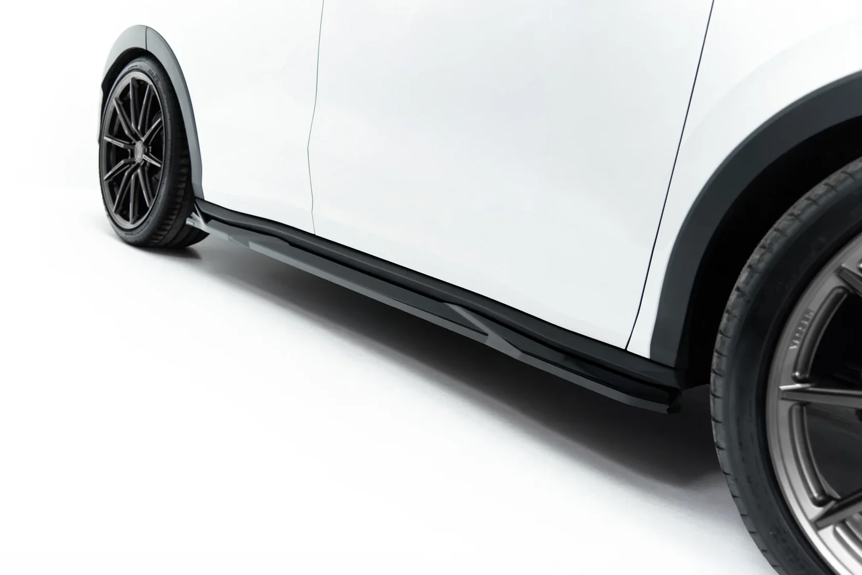 Bodykit Spoiler Cap Volkswagen T-Roc R-Line Mk2