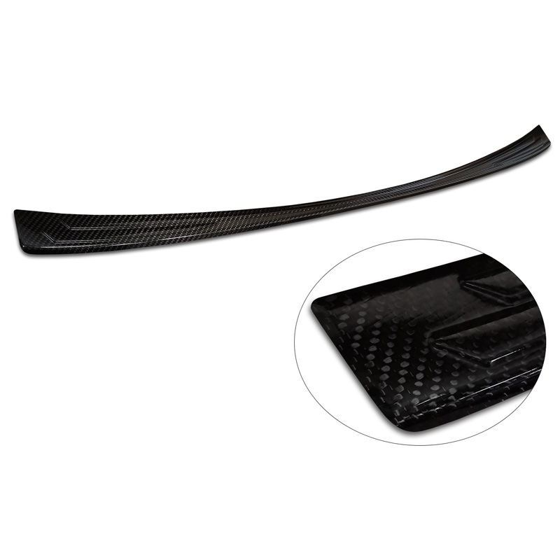 Protection de seuil arrière carboné 3D sur mesure pour Lexus NX 2021- 'Ribs'