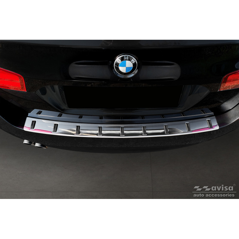 Protection de seuil arrière inox sur mesure pour BMW Série 5 (F11) Touring 2011-2013 & Facelift 2013-2017 'STRONG EDITION'