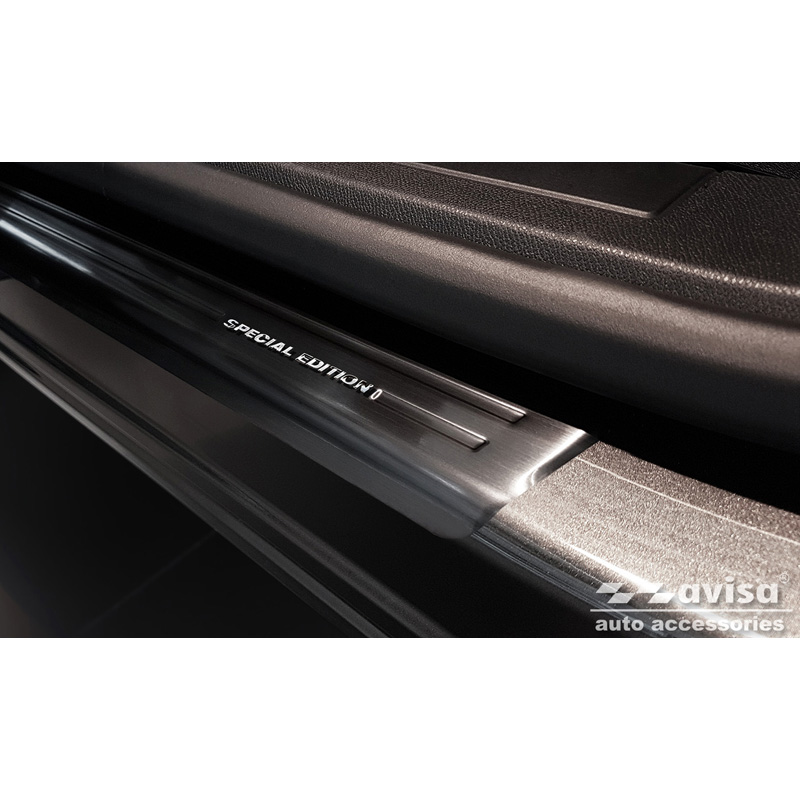 Seuils de portes inox noir sur mesure pour Peugeot 3008 2016- 'Special Edition' - 4-pièces