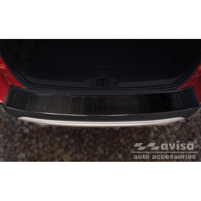Protection de seuil arrière carboné 3D sur mesure pour Ford Kuga II 2013-2019 'Ribs'