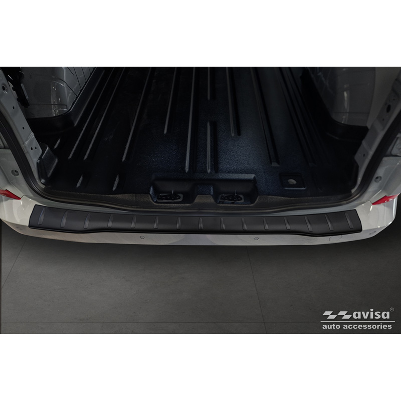 Protection de seuil arrière inox noir mat sur mesure pour Ford Transit Custom & Tourneo Custom (V710) 2023- / Volkswagen Transporter T7 2024- 'Ribs'