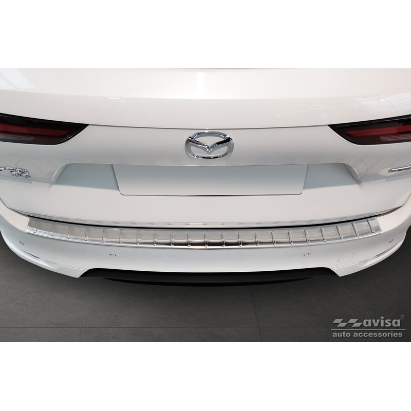 Protection de seuil arrière sur mesure pour Mazda CX-60 (KH) 2022- 'Ribs'