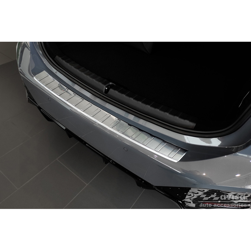 Protection de seuil arrière inox sur mesure pour BMW Série 2 Active Tourer U06 Paquet-M 2021- 'Ribs'