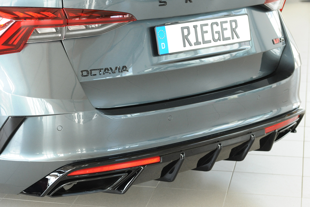 Diffuser Skoda Octavia RS (NX) Rieger Glans Zwart met Trekhaak