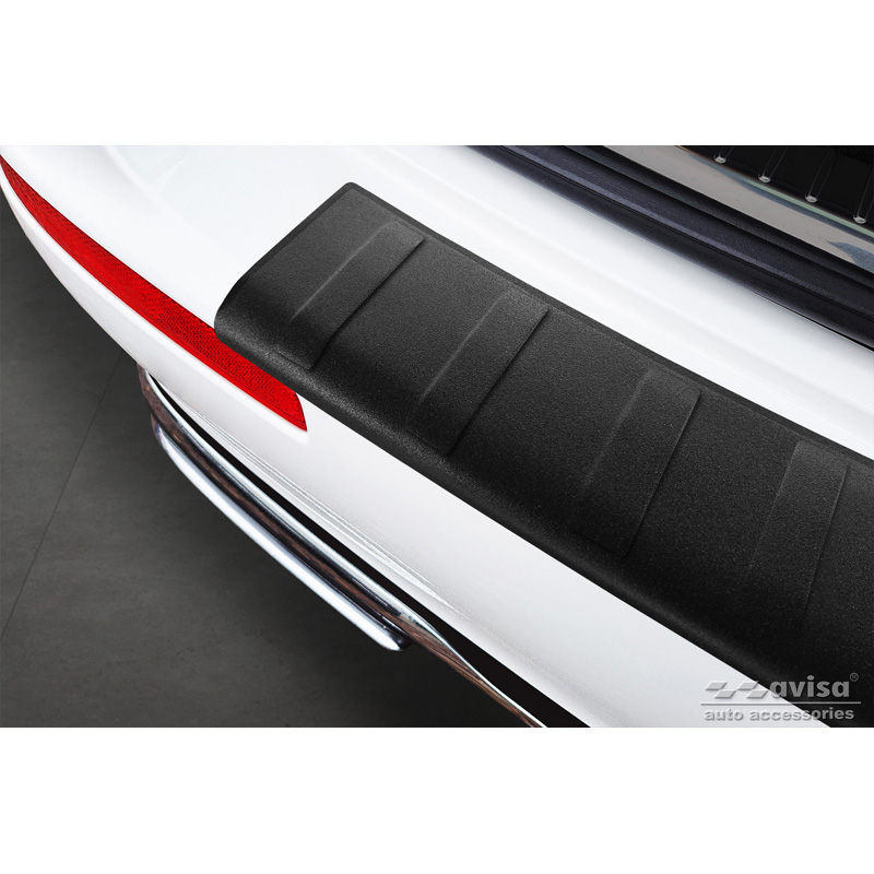 Protection de seuil arrière inox noir mat sur mesure pour Mercedes Classe-E W213 Kombi 2016- 'Ribs'