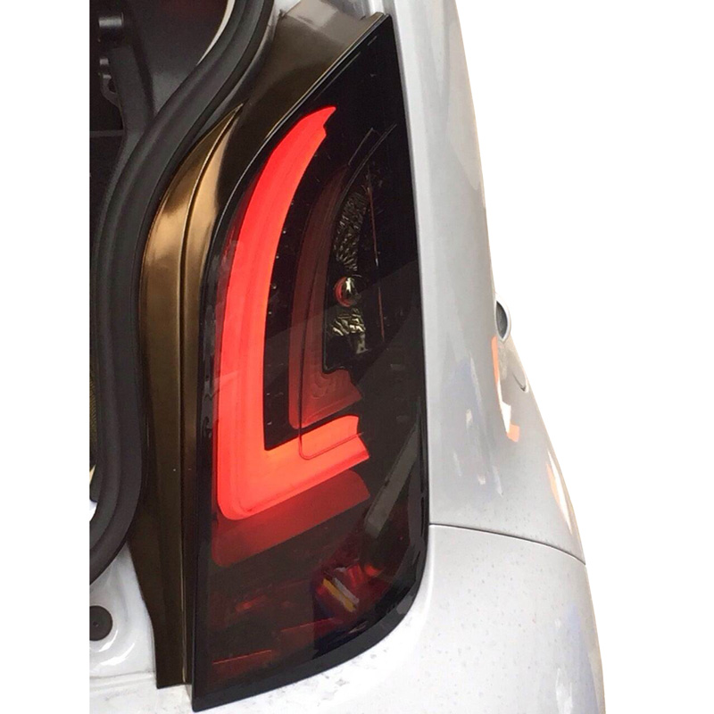 Set de Feux Arrière LED sur mesure pour Volkswagen Up! & Skoda Citigo 2011- - Noir/Fumée/d'Or