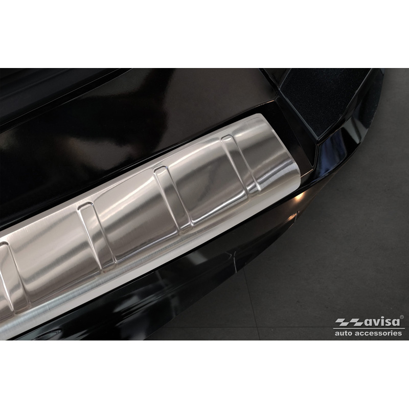 Protection de seuil arrière inox sur mesure pour Lexus RZ 2023- 'Ribs'