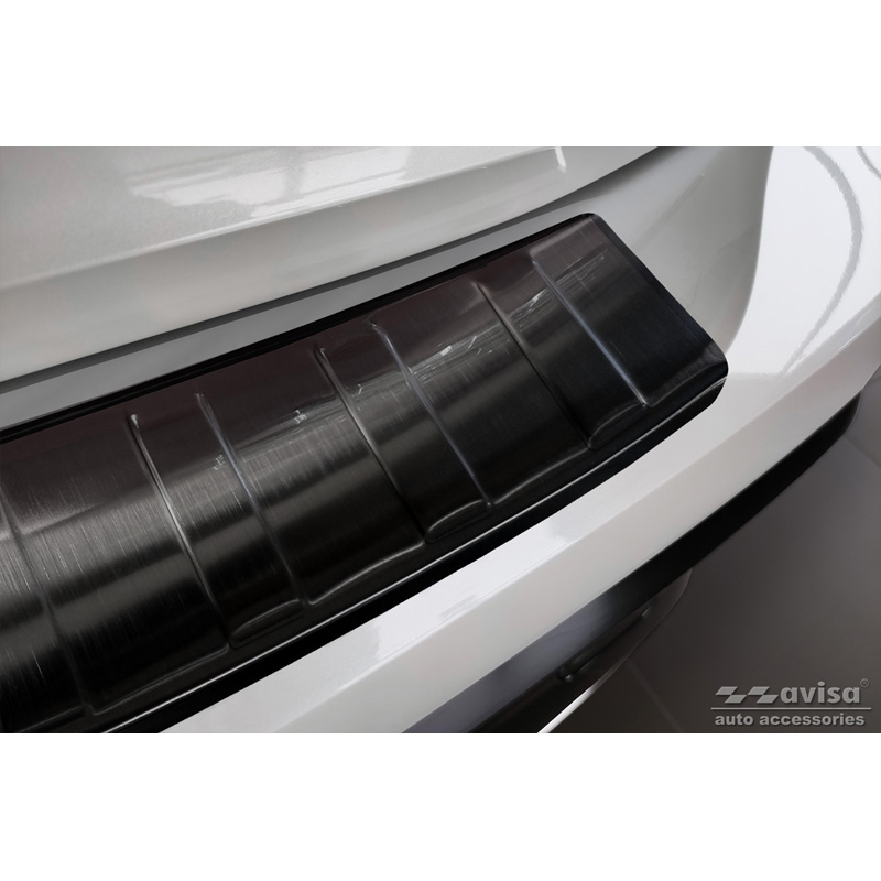 Protection de seuil arrière inox noir sur mesure pour Peugeot 308 III HB 2021- 'Ribs'