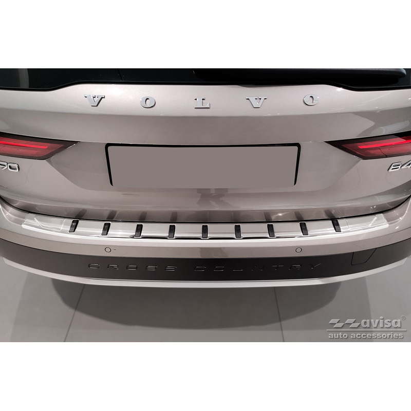 Protection de seuil arrière inox sur mesure pour Volvo V90 II 2016- (incl. Cross Country) 'STRONG EDITION'