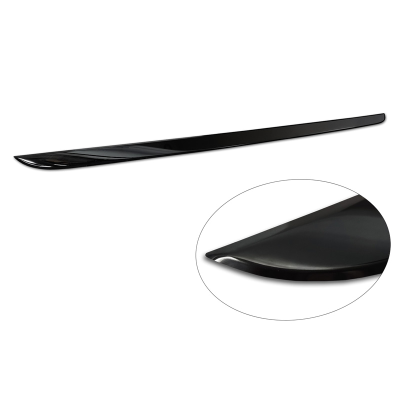 Moulure de hayon en Inox Noir Chrome sur mesure pour Renault Captur II 2019- & Mitsubishi ASX II 2023-