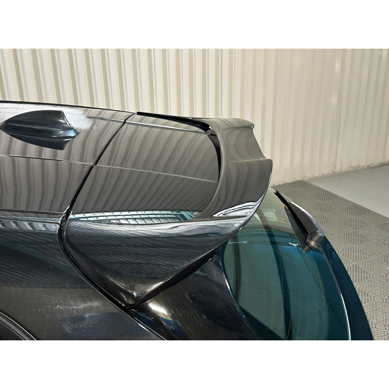 Becquet de toit sur mesure pour BMW Série 1 (F40) excl. M-Sport/128ti/M135i 2019-2024 (PU)