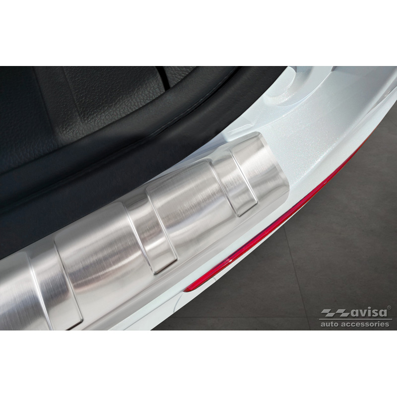 Protection de seuil arrière inox sur mesure pour Ssangyong Rexton (YK) Facelift 2021- 'Ribs'