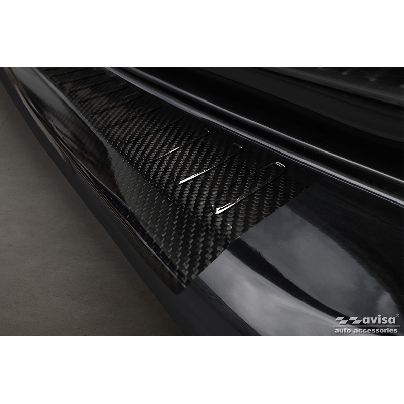 Protection de seuil arrière carboné 3D sur mesure pour Mercedes Classe-E Combi FL 2013-2016 'Ribs'