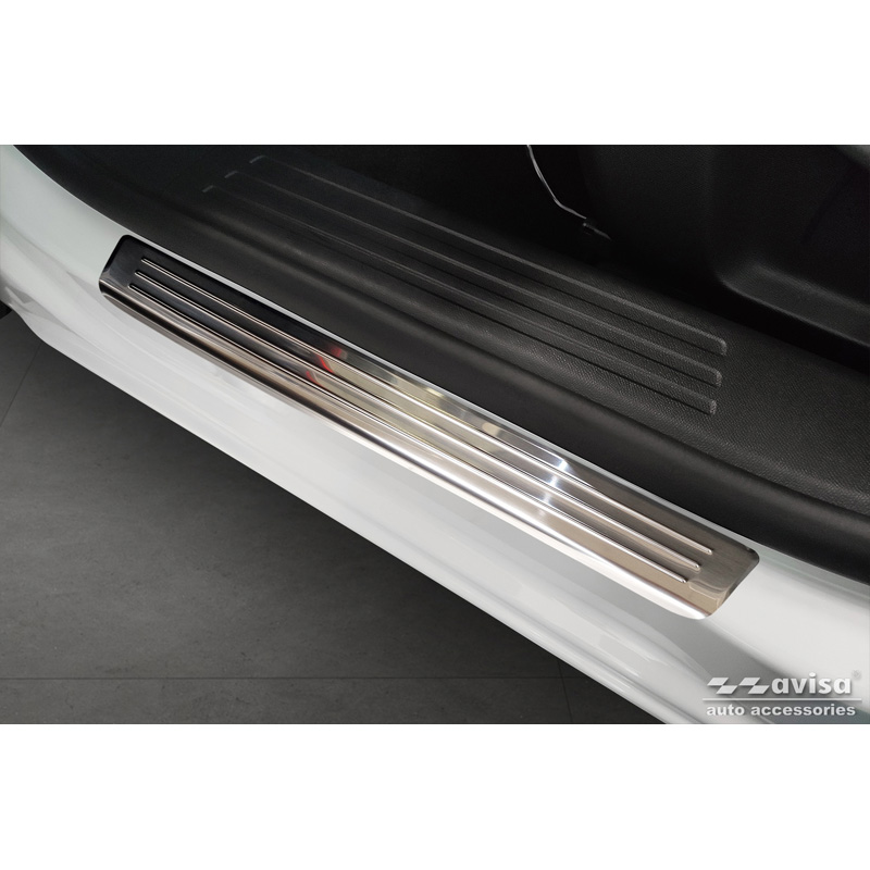 Seuils de portes inox sur mesure pour Opel Mokka II 2020- 'Lines' - 4-pièces