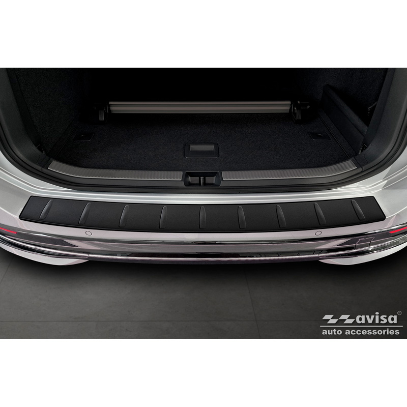 Protection de seuil arrière inox noir mat sur mesure pour Volkswagen Passat Variant (CJ5) 2023- 'Ribs'