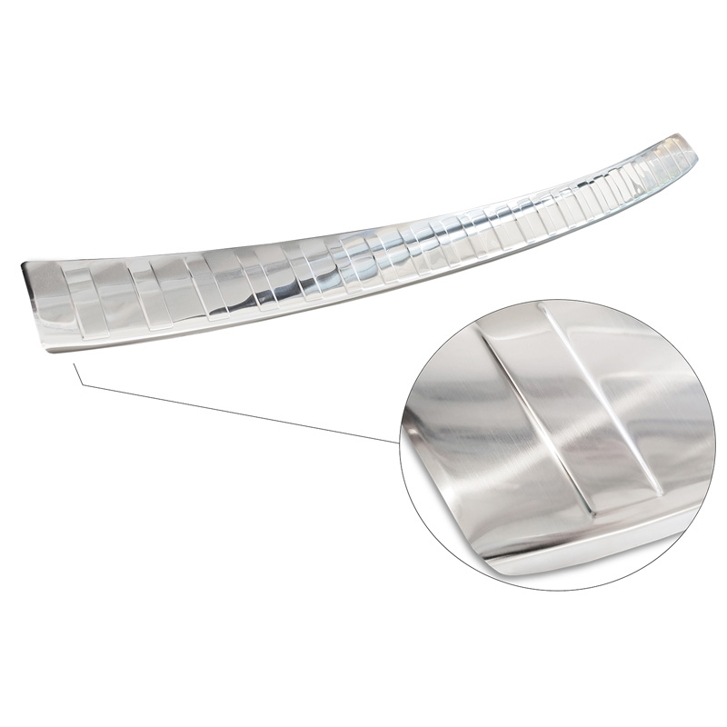 Protection de seuil arrière inox sur mesure pour Subaru Forester (SK) 2018-2024 'Ribs'