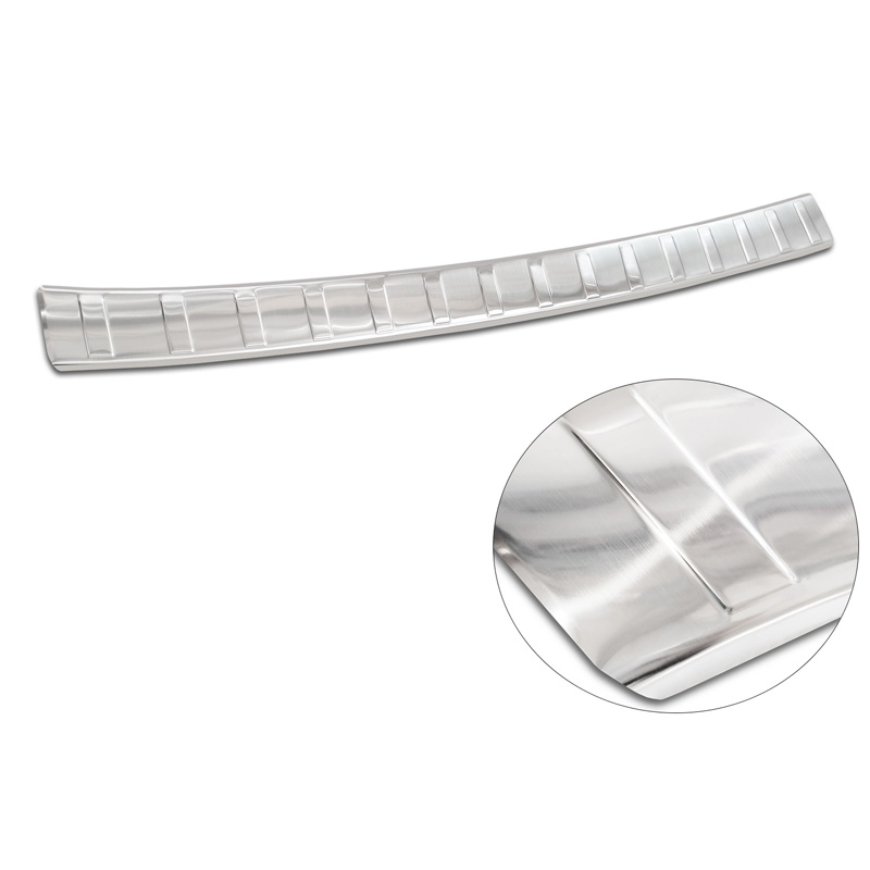 Protection de seuil arrière inox sur mesure pour BMW Série 2 Active Tourer U06 Paquet-M 2021- 'Ribs'