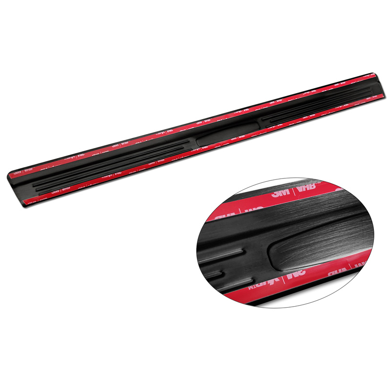 Seuils de portes inoxydable noir sur mesure pour Volkswagen Golf VIII Hatchback/Variant 2020-2024 & FL 2024- 'Hybrid' - 4-pièces