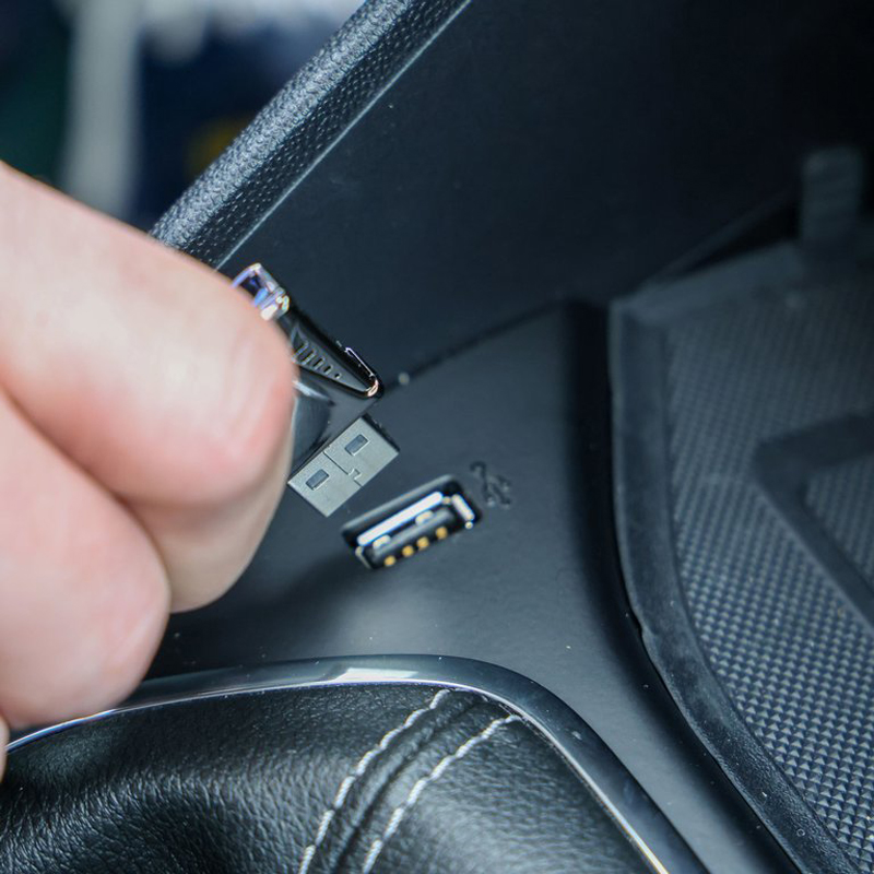 Carpoint Dongle sans fil pour Apple CarPlay et Android Auto