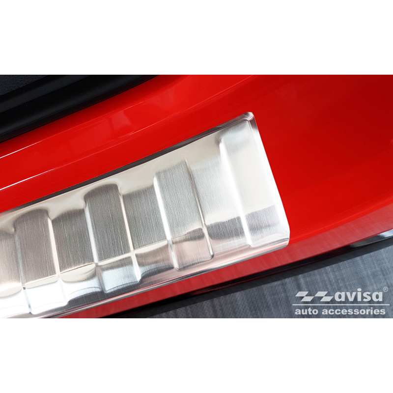 Protection de seuil arrière inox sur mesure pour Toyota Yaris IV HB 5-portes (excl. GR) 2020-2024 & Facelift 2024- 'Ribs'