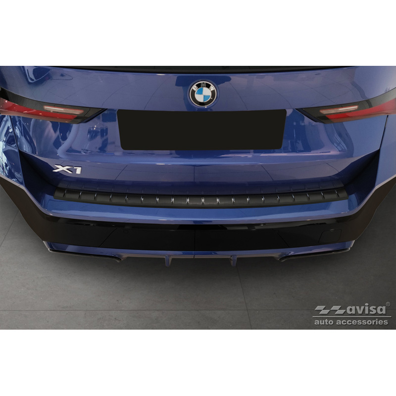 Protection de seuil arrière inox noir sur mesure pour BMW X1 U11 M-Sport 2022- 'Ribs'