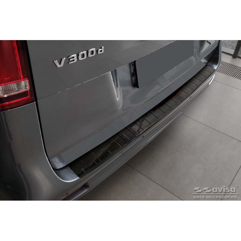 Protection de seuil arrière carboné 3D sur mesure pour Mercedes Vito / Classe-V 2014-2019 & Facelift 2019- 'Ribs'
