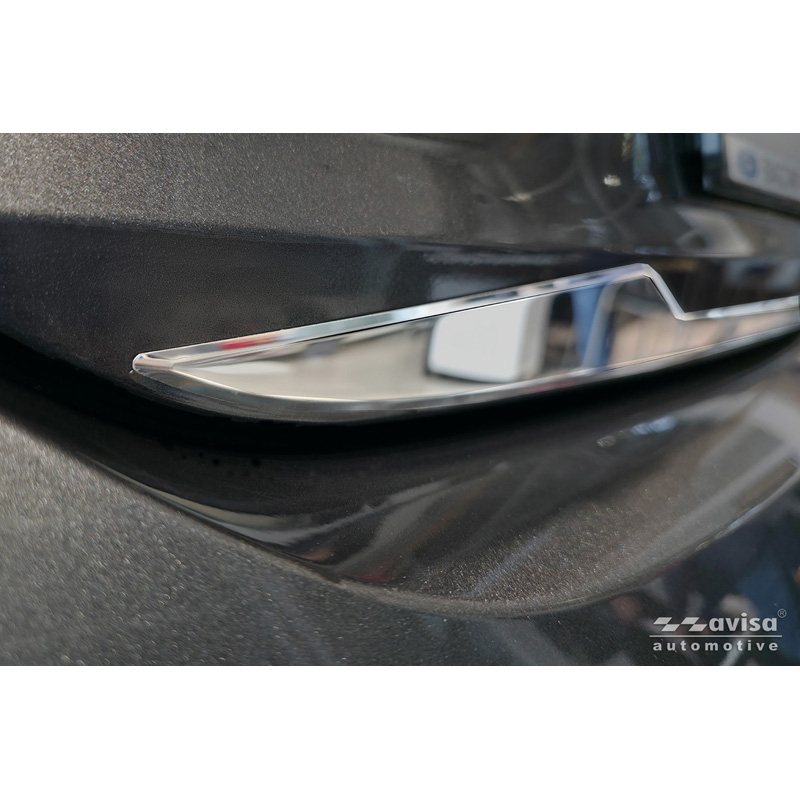 Avisa Revêtement d'habillage du hayon du coffre inox Chrome sur mesure pour Ford Focus IV HB 2018-2021 & Facelift 2021-