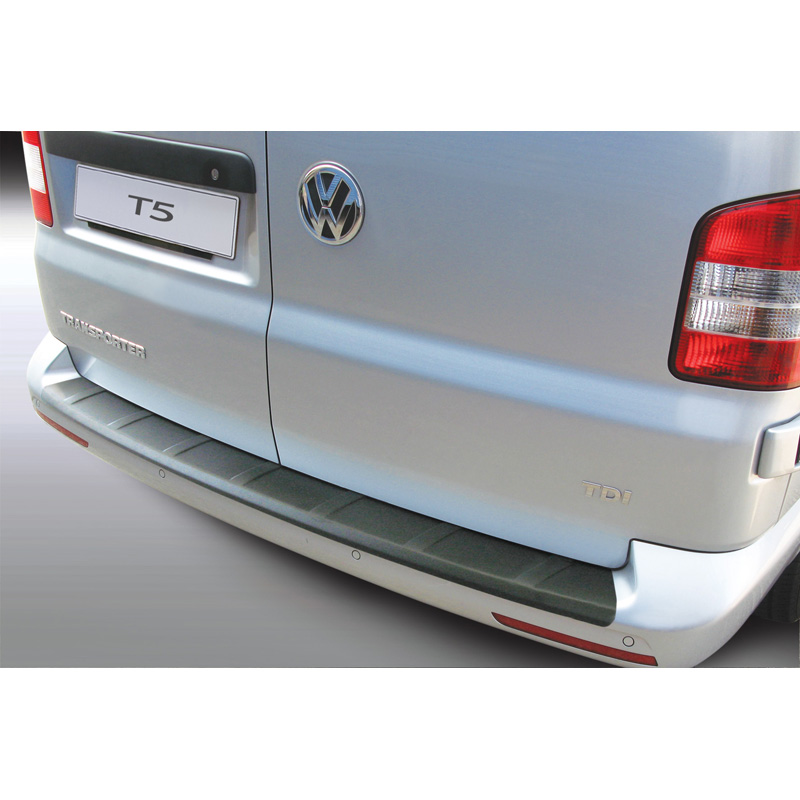 Protection de seuil arrière (ABS) sur mesure pour Volkswagen T5 Caravelle/Multivan 2012-2015 'Ribbed' (pour pare-chocs sans peinture) Noir