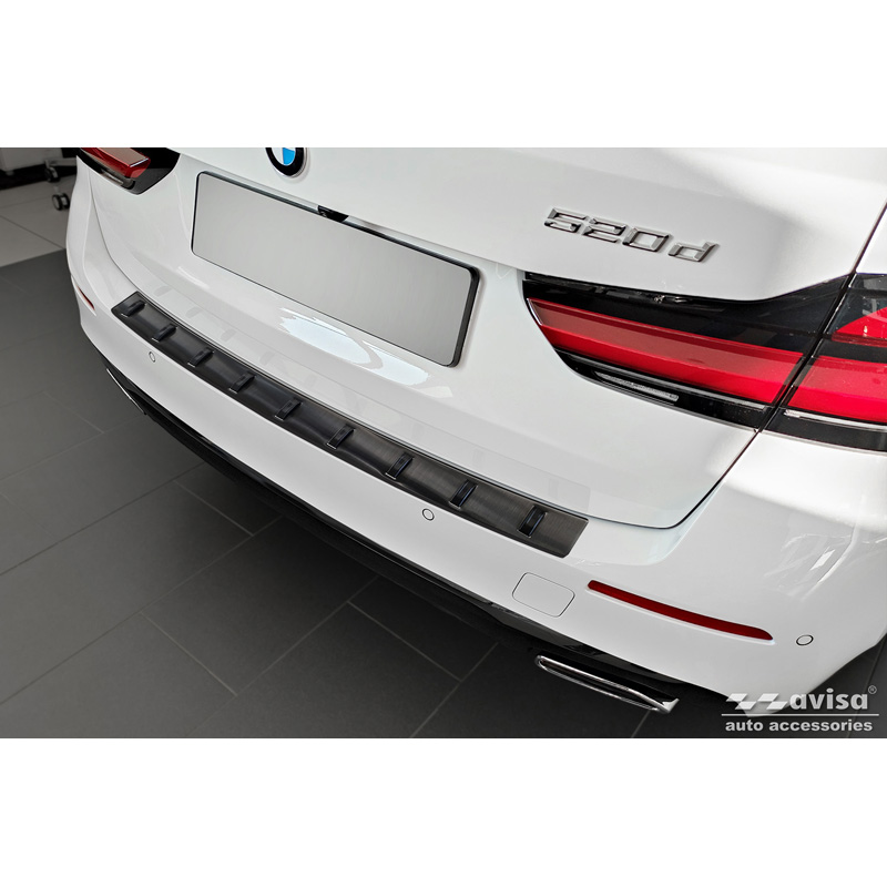 Protection de seuil arrière inox noir sur mesure pour BMW Série 5 G31 FL Touring 2020-2024 excl. M-Sport 'STRONG EDITION'