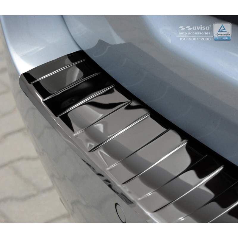 Protection de seuil arrière inox Noir-Chromé sur mesure pour BMW Série 5 F11 Touring 2010-2016 'Ribs'