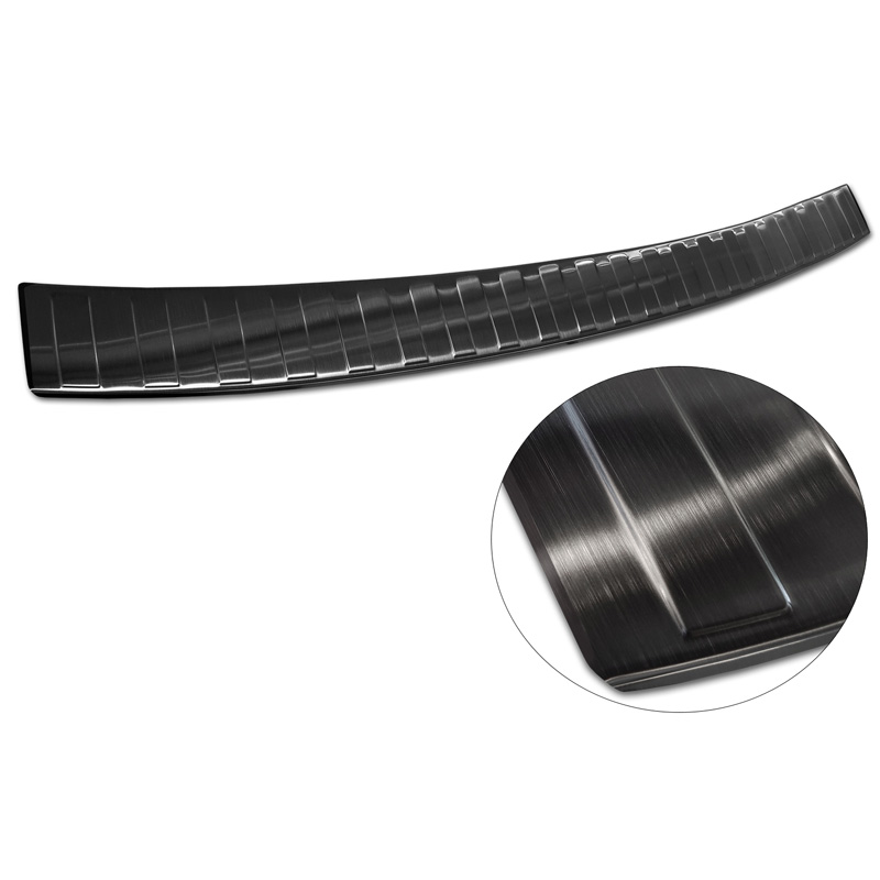 Protection de seuil arrière inox noir sur mesure pour Skoda Karoq Facelift 2022- + Sportline Facelift 2022-  'Ribs'