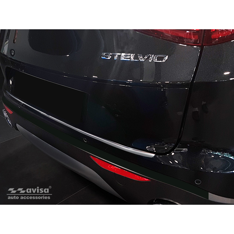 Protection de seuil arrière inox sur mesure pour Alfa Romeo Stelvio 2017- & FL 2020- 'Ribs'