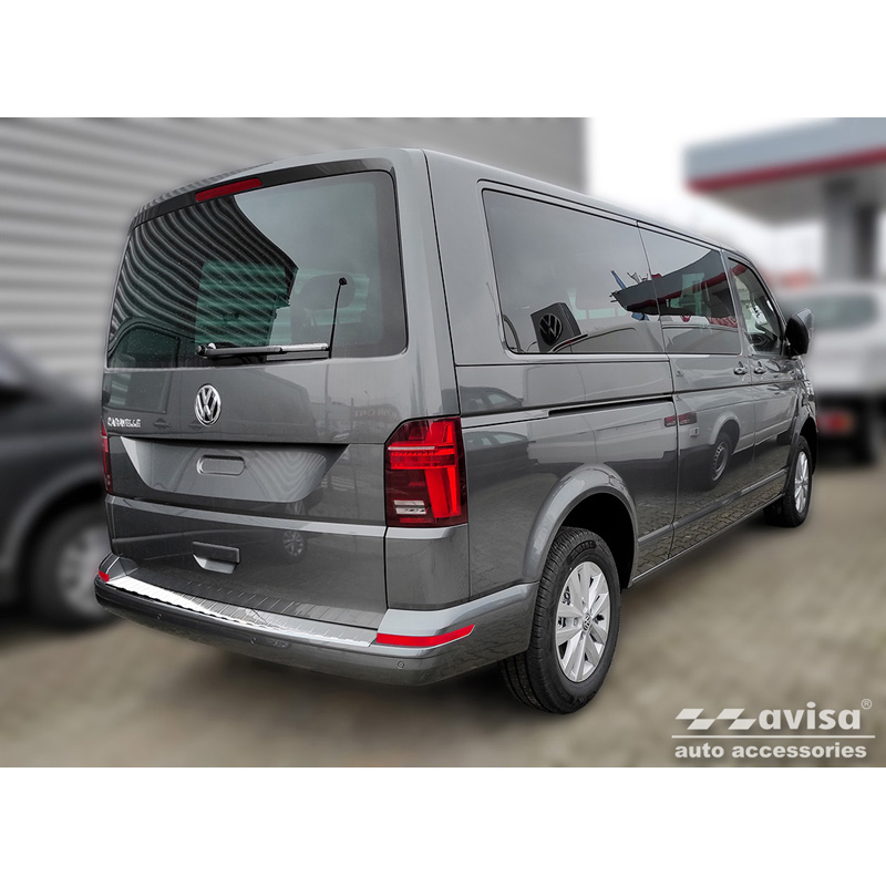 Protection de seuil arrière inox sur mesure pour Volkswagen Caravelle T6 2015- & FL 2019- (hayon arrière) 'Ribs'