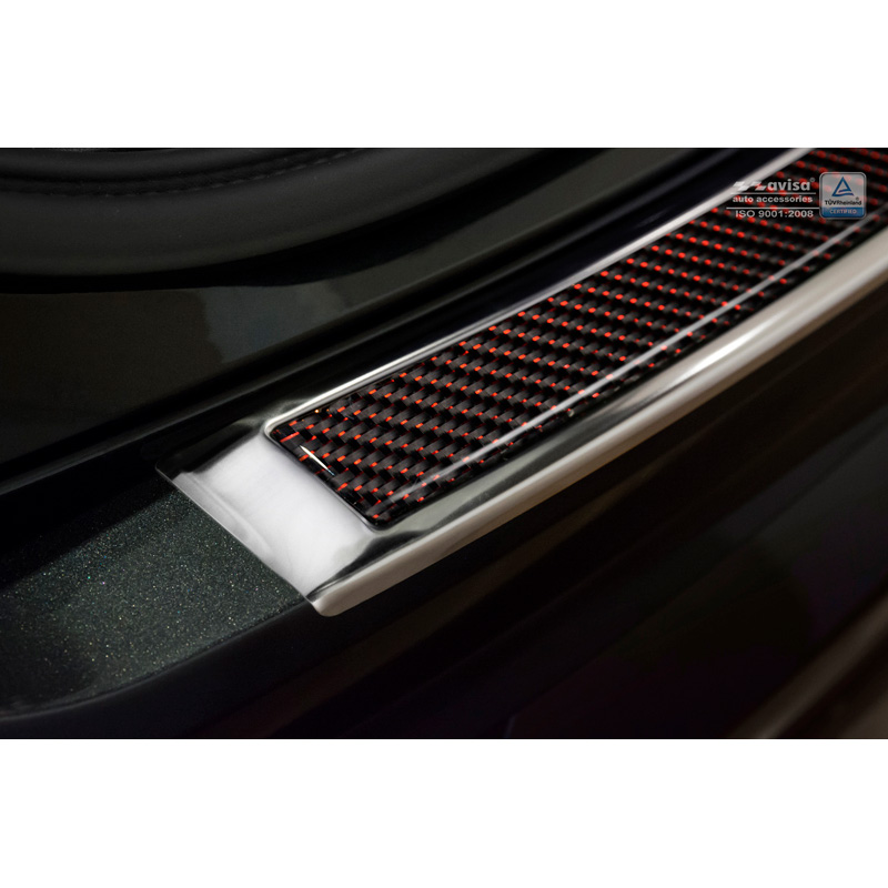 Protection de seuil arrière inox 'Deluxe' sur mesure pour Volvo XC90 2015-2019 et tous les modèles restylés Chromé/Carboné noir-rouge
