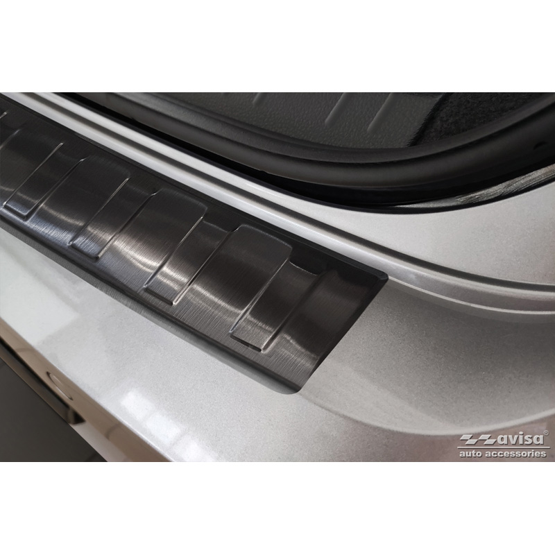 Protection de seuil arrière inox noir sur mesure pour Volkswagen Passat Sedan 2014-2019 & FL 2019-2023 'Ribs'