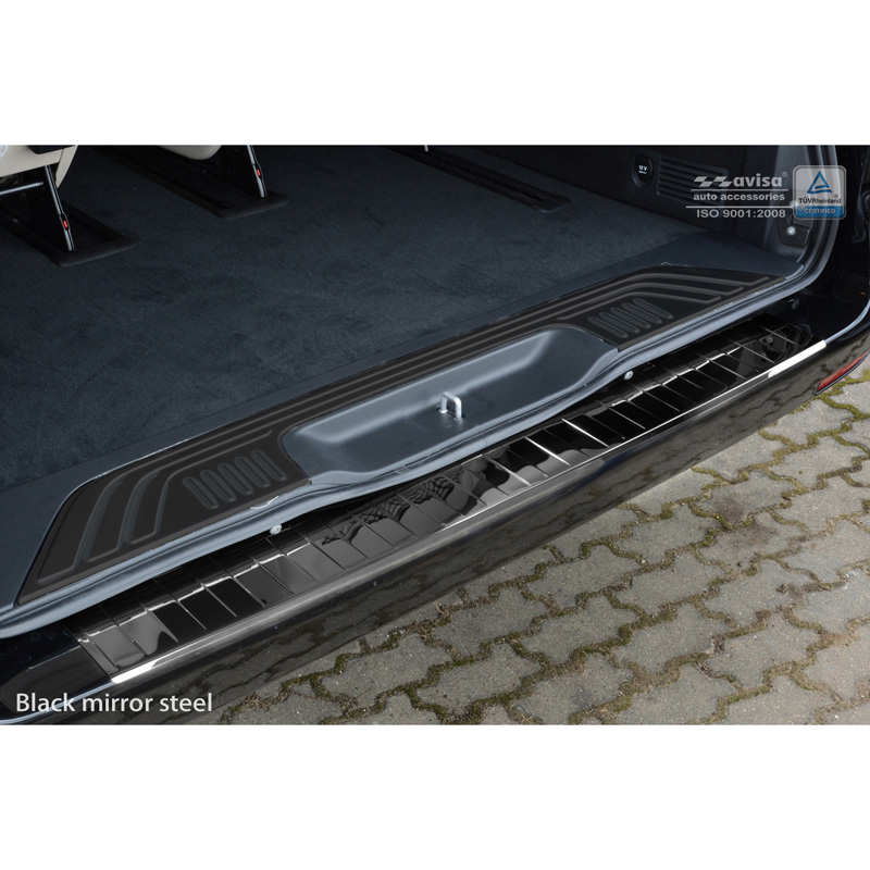 Protection de seuil arrière inox Noir-Chromé sur mesure pour Mercedes Vito / Classe-V 2014-2019 & Facelift 2019- 'Ribs'