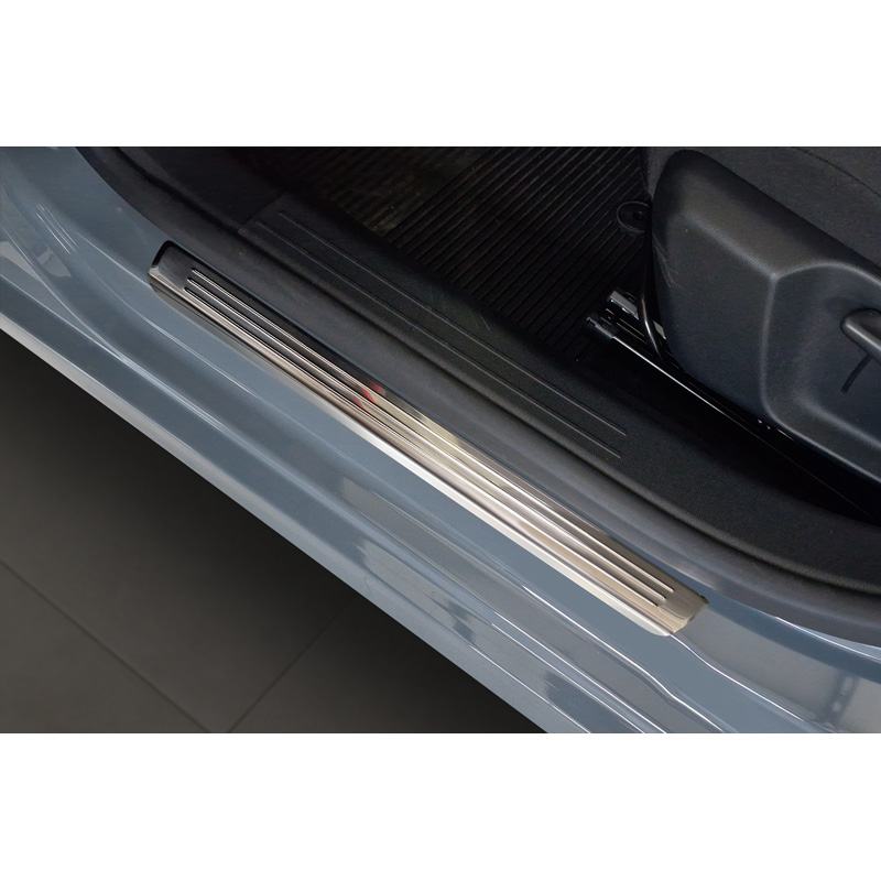 Seuils de portes inox sur mesure pour Opel Corsa F HB incl. e-Corsa 2019-2023 & FL 2023- 'Lines' - 4-pièces