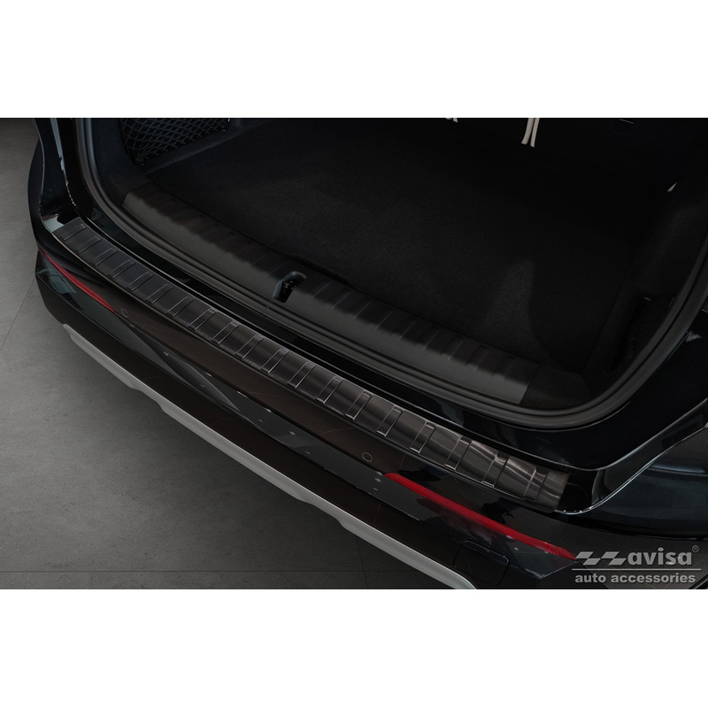 Protection de seuil arrière inox noir sur mesure pour BMW X1 U11 / U11 xLine 2022- 'Ribs'