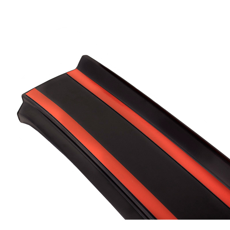 Protection de seuil arrière (ABS) sur mesure pour Audi Q7 & SQ7 6/2015- Noir brillant